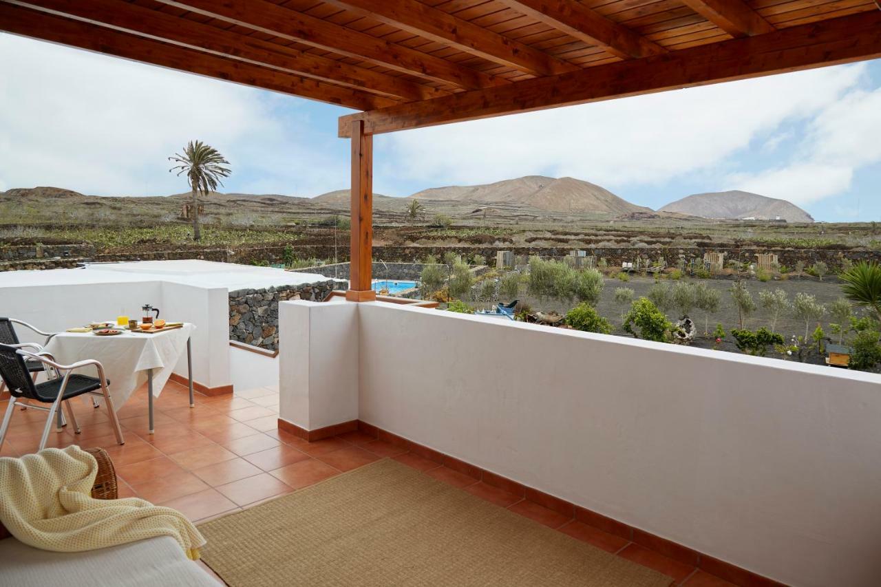 Villa Nueva Mala Bagian luar foto