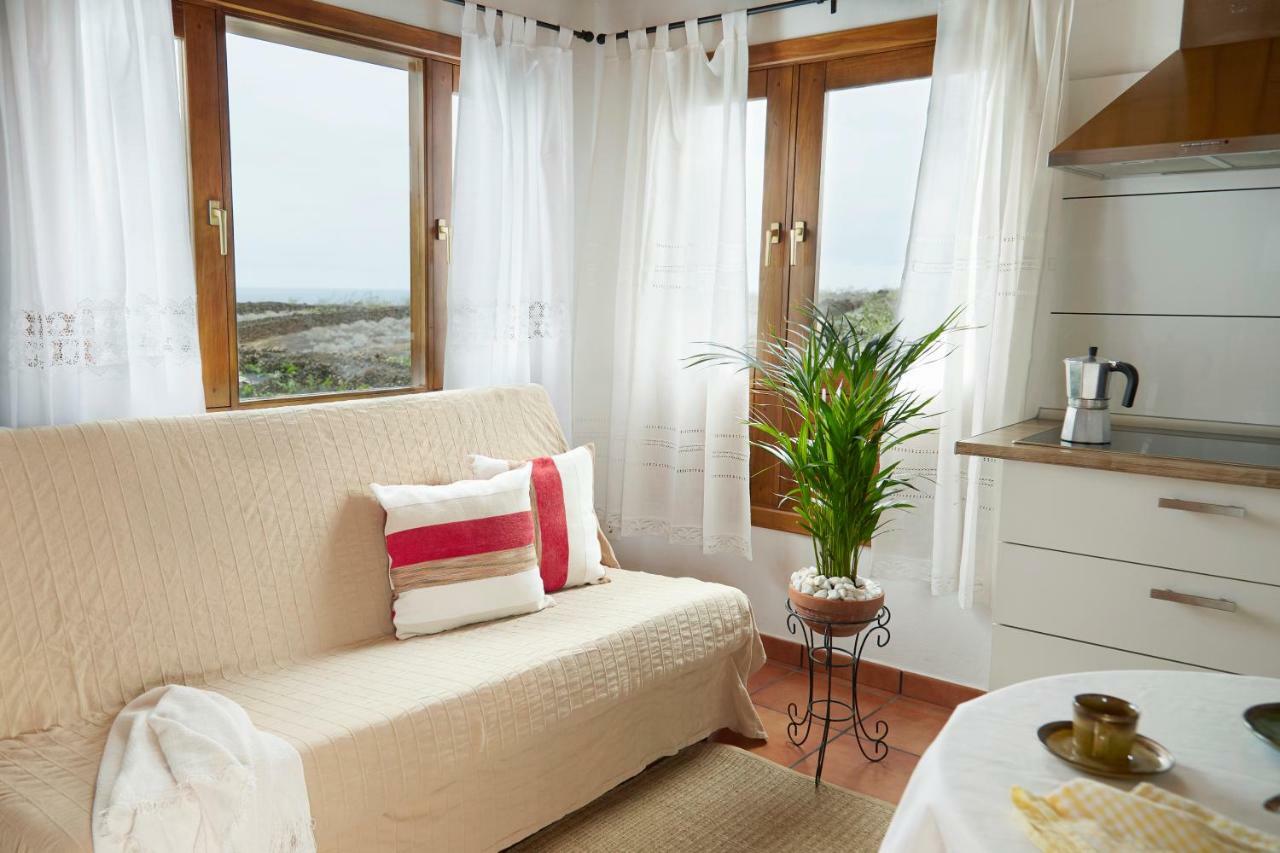 Villa Nueva Mala Bagian luar foto